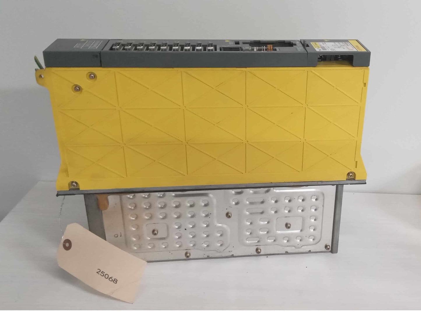 FANUC A06B-6079-H206 SERVO AMP AMPLIFIER MODULE DRIVE SERIES C