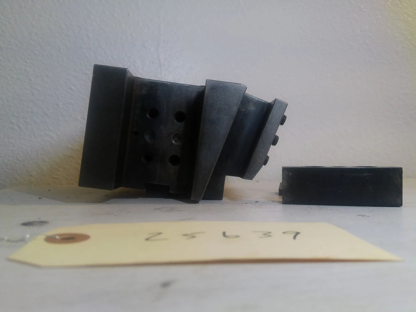 HAAS Fri Apr 01 0196 00:00:00 GMT+0553 (India Standard Time)