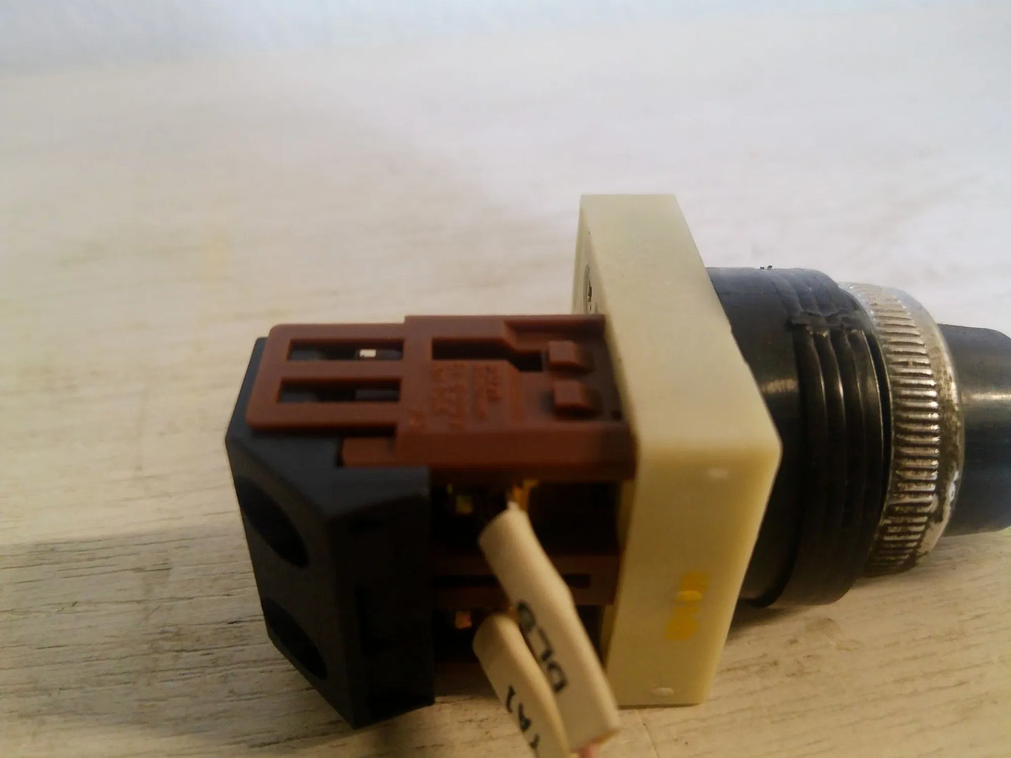 FUJI ELECTRIC AH25-J2A