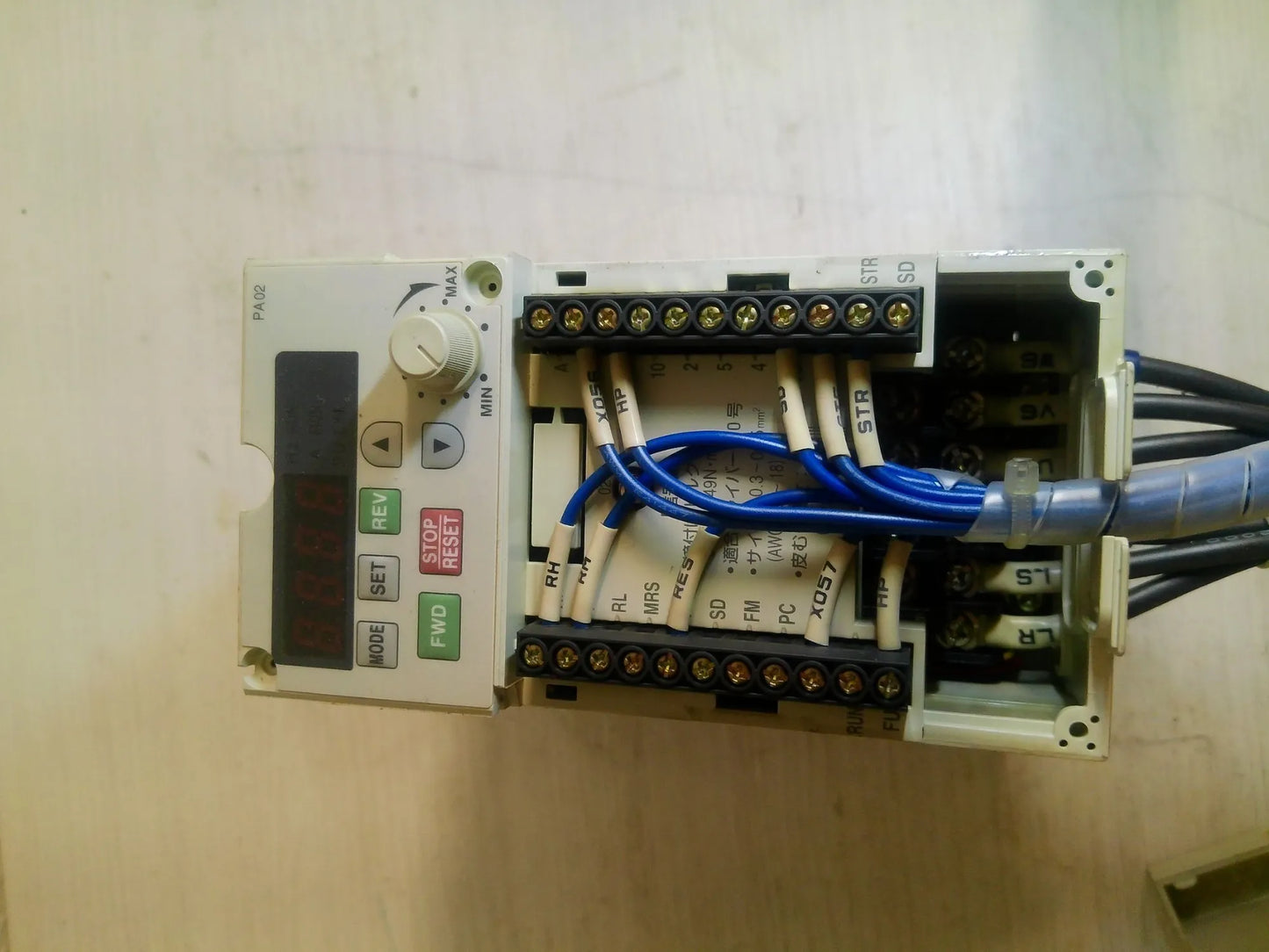 MITSUBISHI FR-E529-0.75K