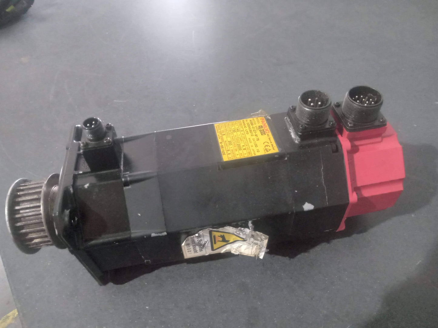 FANUC A06B-0127-B175 AC SERVO Motor