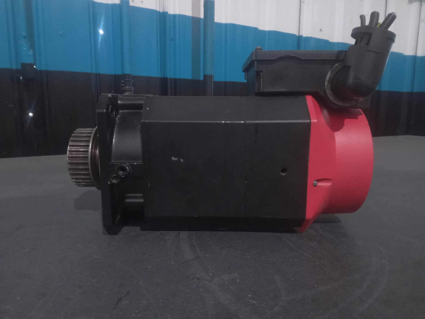 FANUC A06B-0852-B100 AC SPINDLE MOTOR