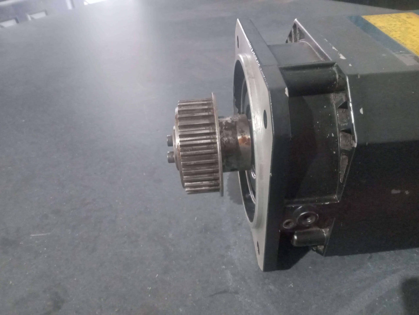 FANUC A06B-0852-B100 AC SPINDLE MOTOR