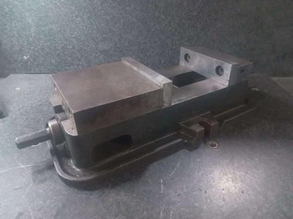 KURT D60 6" Milling Vise BIW MT6A D6 NO HANDLE