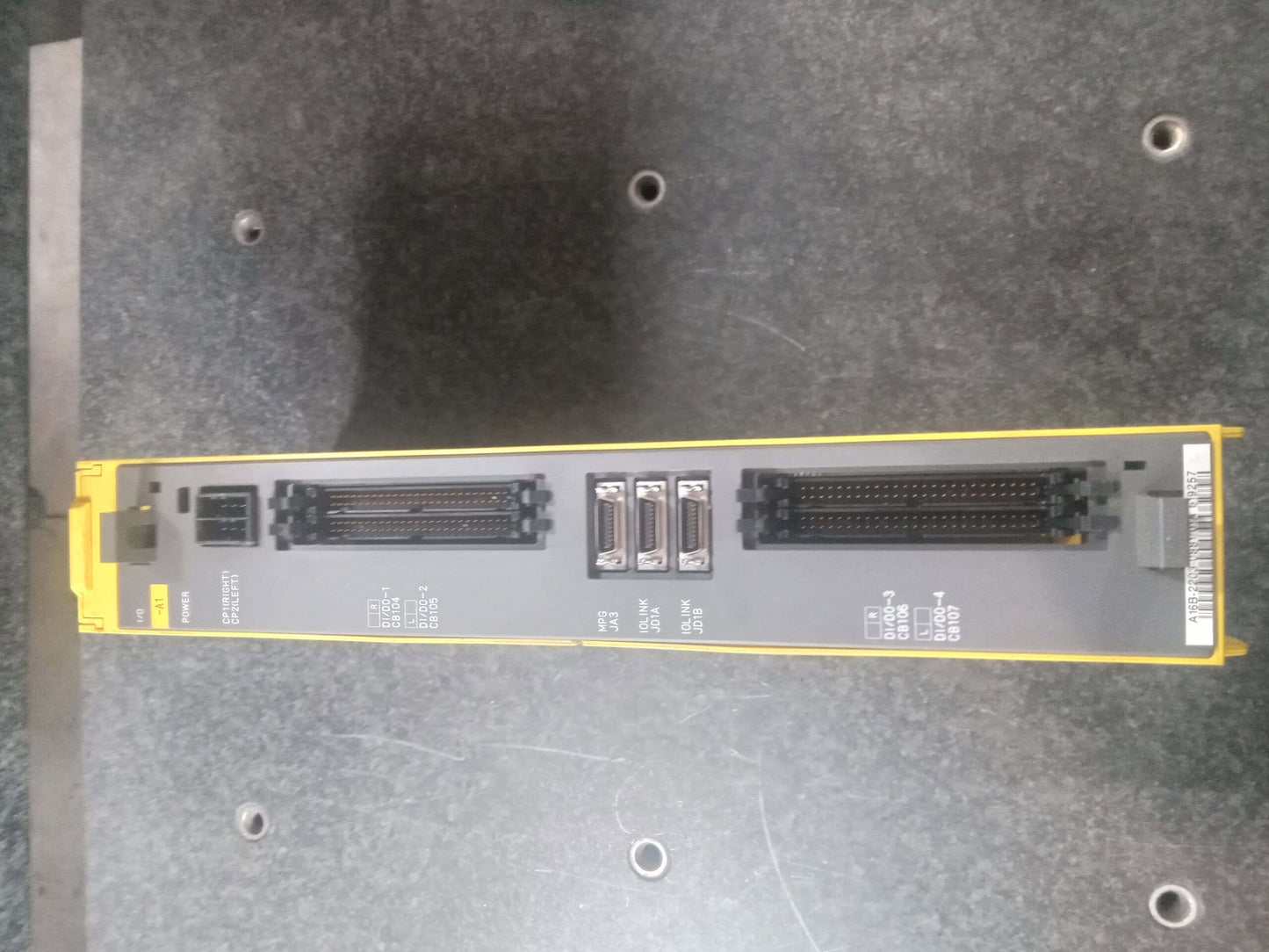 FANUC A02B-0309-C001 I/O Unit for 0i Drive