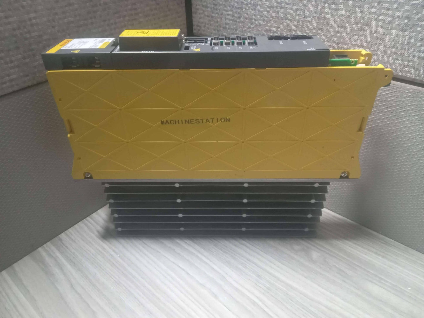 FANUC SVM1-80 A06B-6096-H105 Servo Amp Amplifier Drive Module Series G