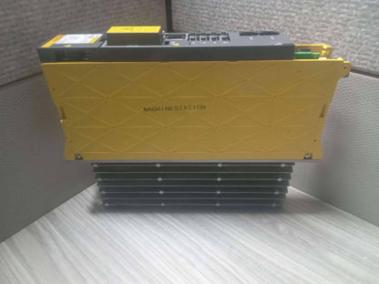 FANUC SVM1-80 A06B-6096-H105 Servo Amp Amplifier Drive Module Series G