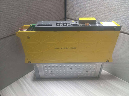 FANUC SVM1-80 A06B-6096-H105 Servo Amp Amplifier Drive Module Series G