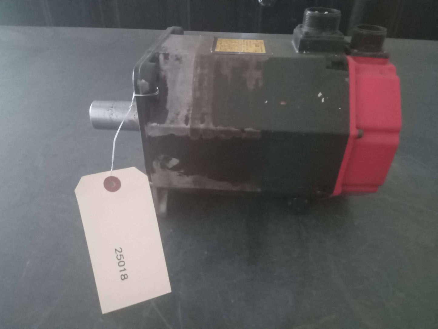 FANUC A06B-0142-B077 α12/2000 AC SERVO MOTOR B-65142E