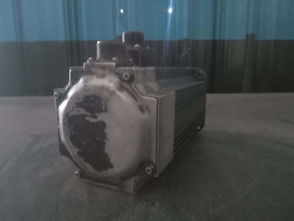 YASKAWA USAGED-09A22K AC SERVO MOTOR INCLUDING ENCODER UTOPH-B1AWF