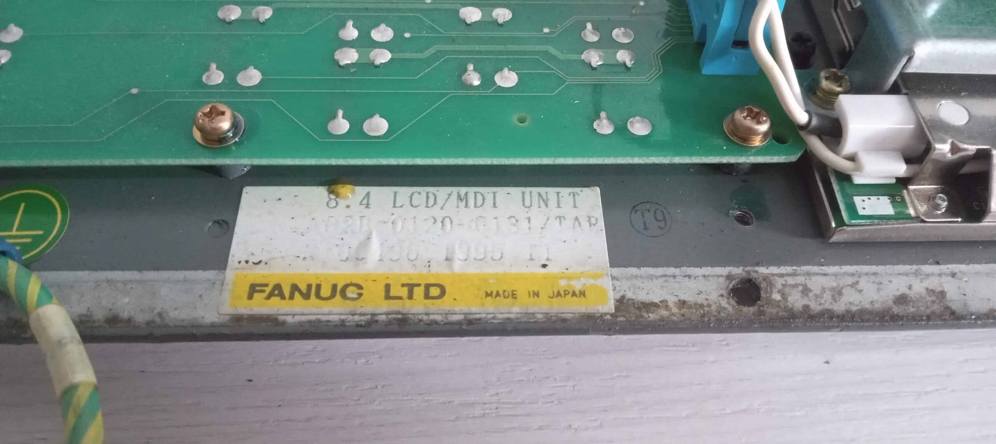 GE FANUC SERIES 18-T LCD/MDI UNIT A02B-0120-C066/TAR N 00179 A20B-1004-0640