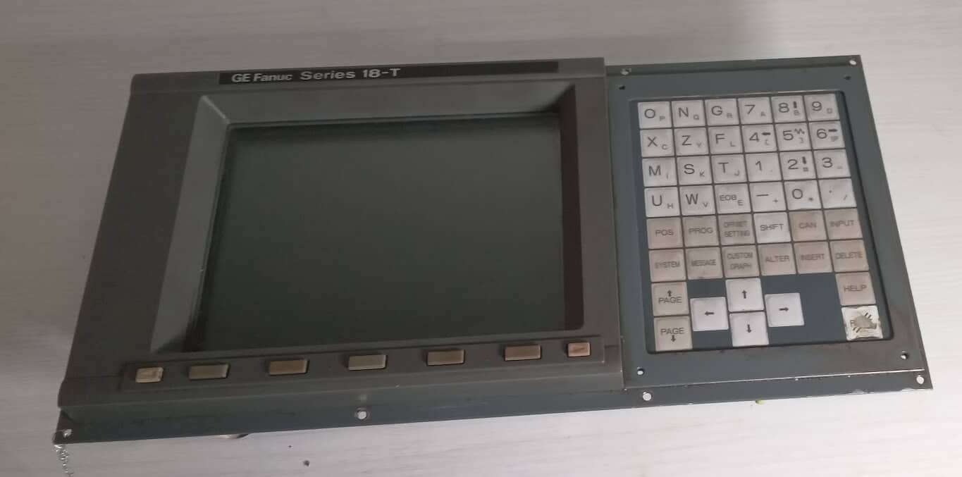 GE FANUC SERIES 18-T LCD/MDI UNIT A02B-0120-C066/TAR N 00179 A20B-1004-0640