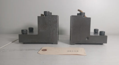 2x square crosswise turning tool holder BMT65 Doosan Puma MX2000ST Lathe