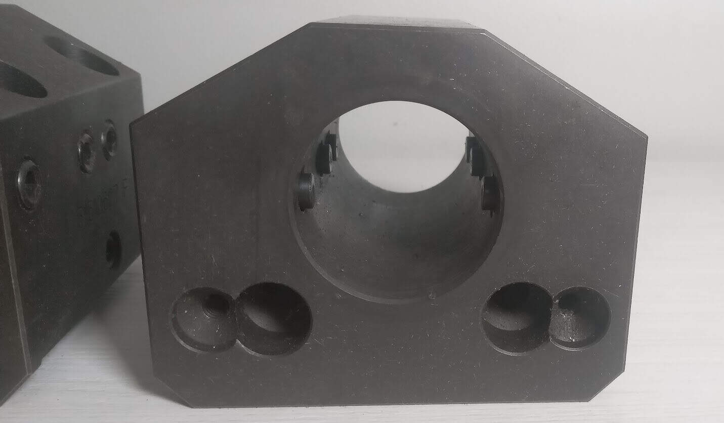 2x Boring Bar Holders Static Tool  works with  DOOSAN LYNX 2100LB CNC Lathe