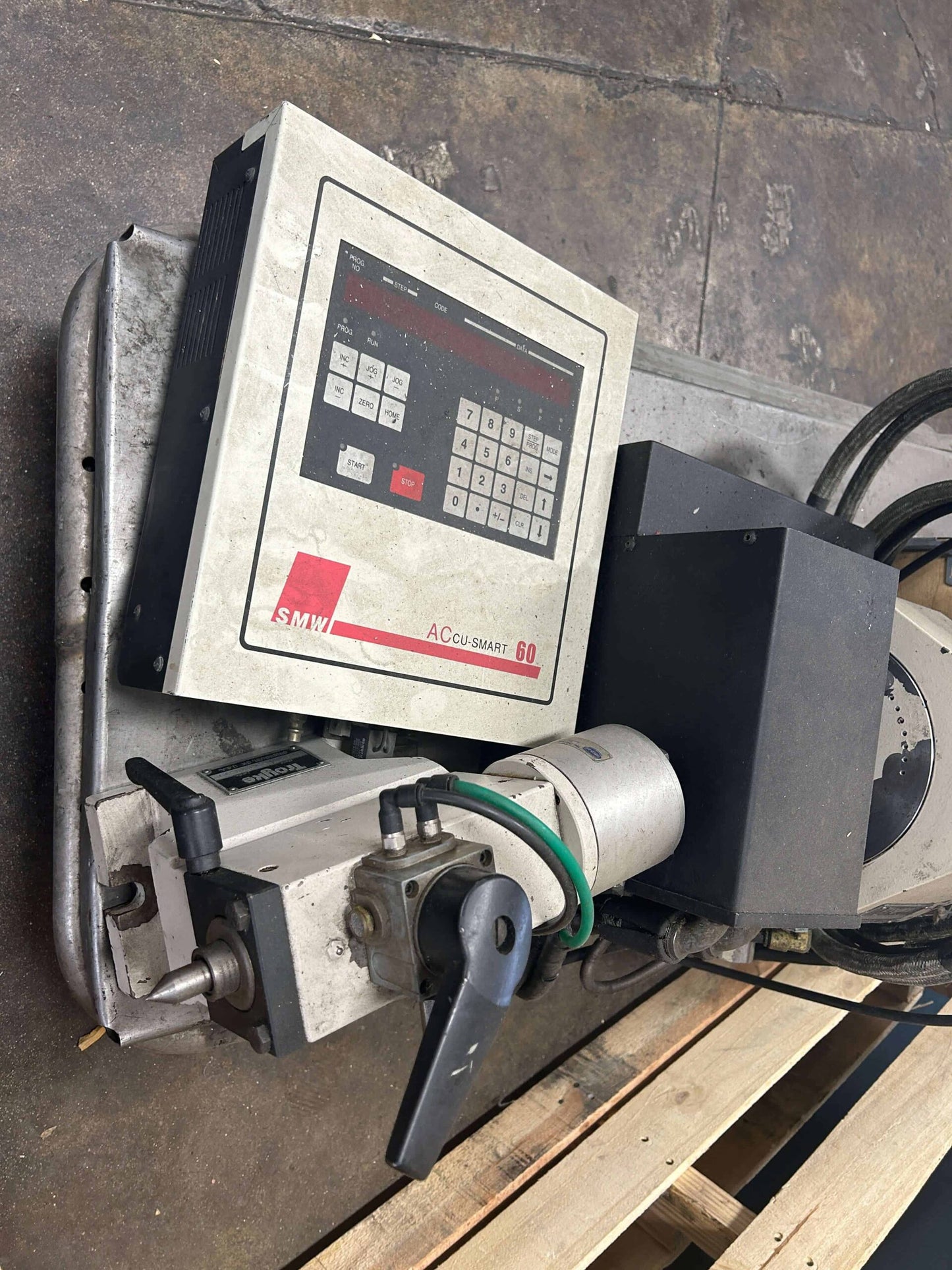 SMW ACCU-SMART 60 4TH AXIS ROTARY INDEX INDEXING HEAD CONTROLLER SYS-60