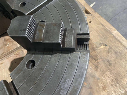 The Skinner Chuck Co.  Made In USA  25 7/8" Chuck w/ 11 7/8" Through Hole 4 Jaw 26"